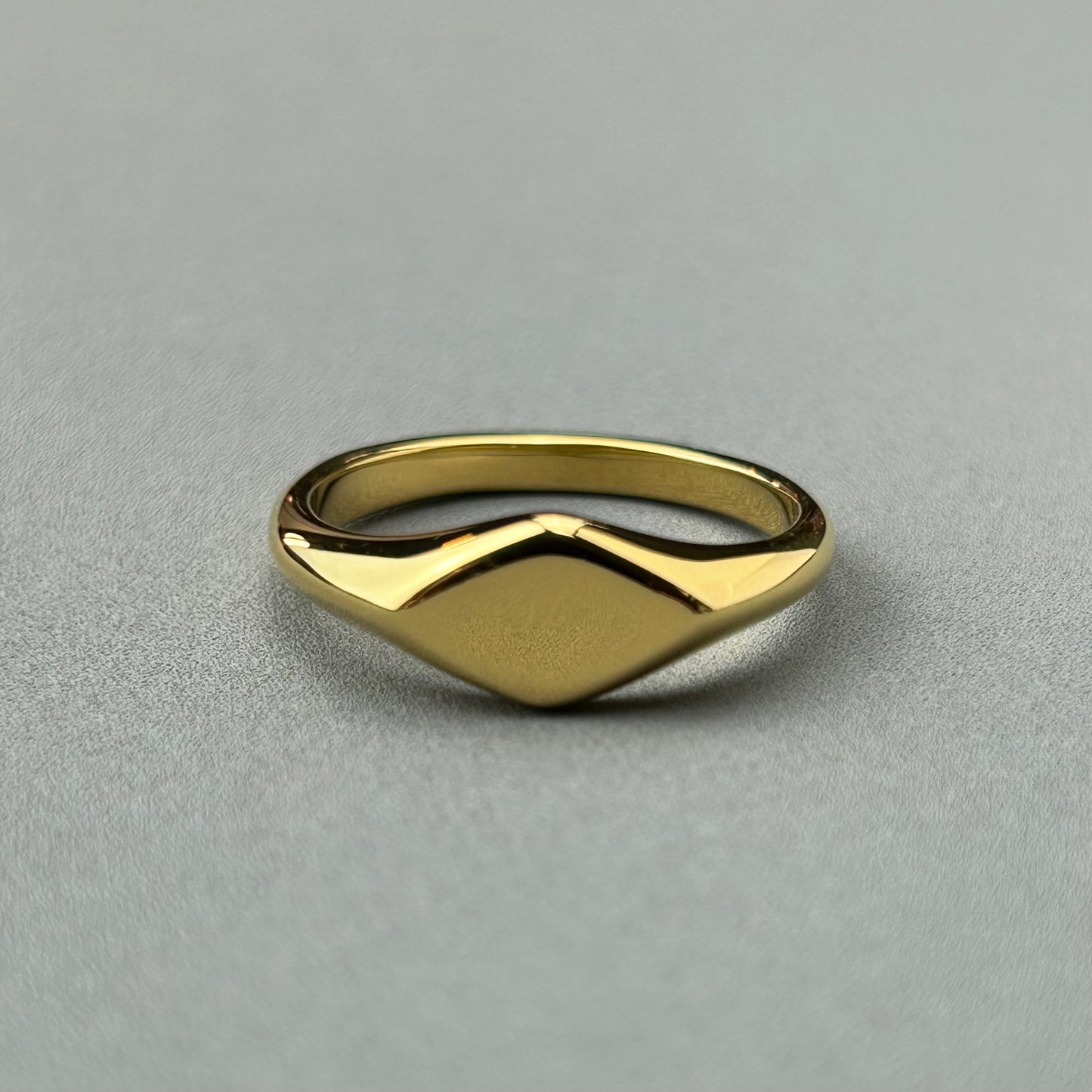 18k gold plated rhombus shape ring